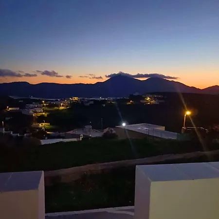 Maison d'hôtes Georgia Milos 3*