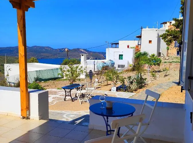 Georgia Milos Guest house Plaka (Milos)