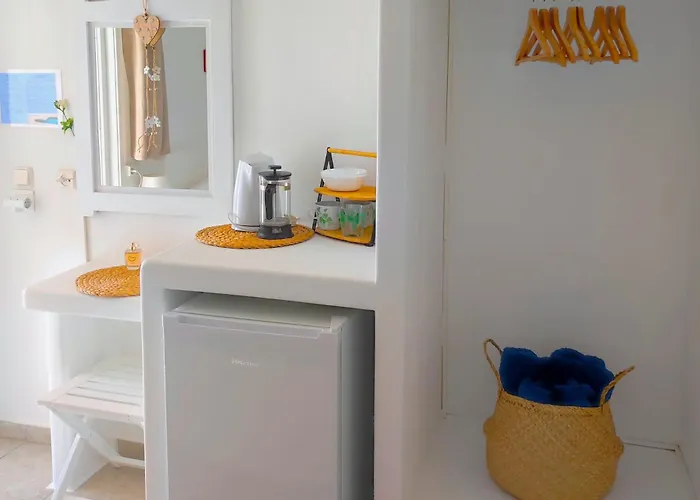 Georgia Milos 3* Plaka (Milos)