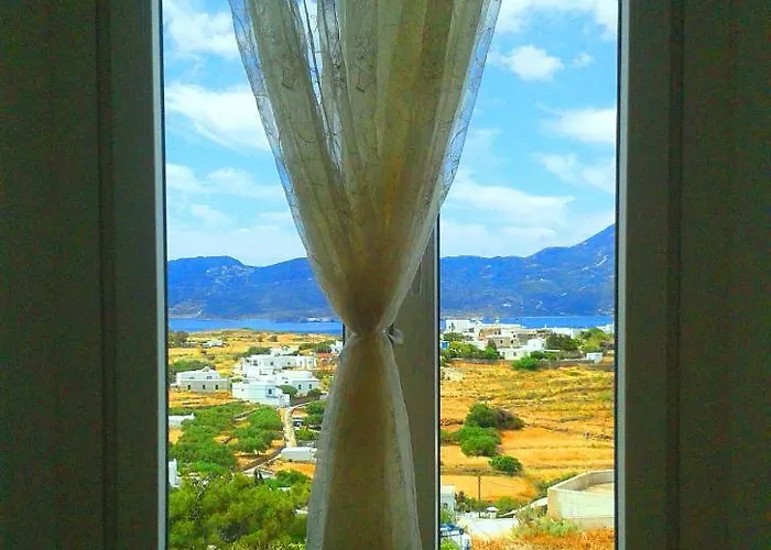 Georgia Milos 3* Plaka (Milos)