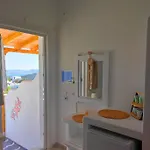 Georgia Milos 3*