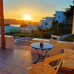بيت ضيافة Georgia Milos