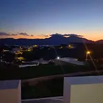بيت ضيافة Georgia Milos 3*