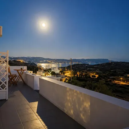 Georgia Milos Plaka (Milos)
