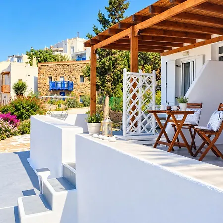Georgia Milos 3*