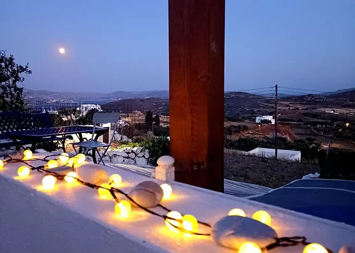 Gasthuis Georgia Milos Plaka (Milos)